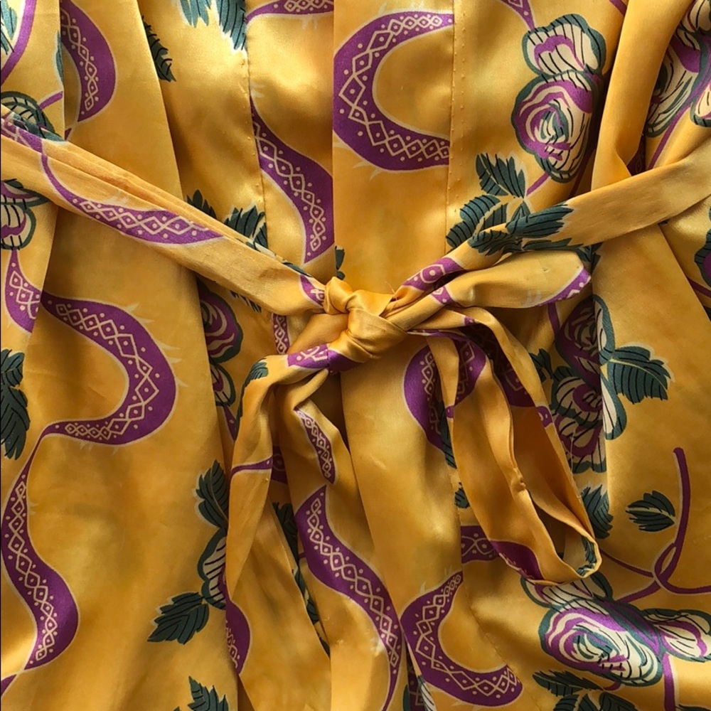 Thai Silk Robe - Picture 3 of 3